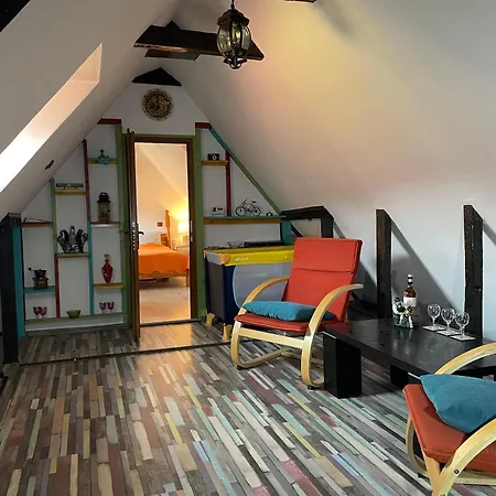 Apartament House Of Colors